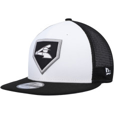 Adult Men's Chicago White Sox New Era 2022 Clubhouse Trucker 9FIFTY Snapback Hat - White/Black